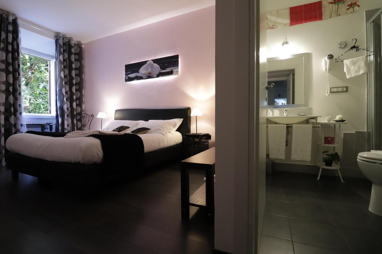 Caroline Rooms Rome Bagian luar foto